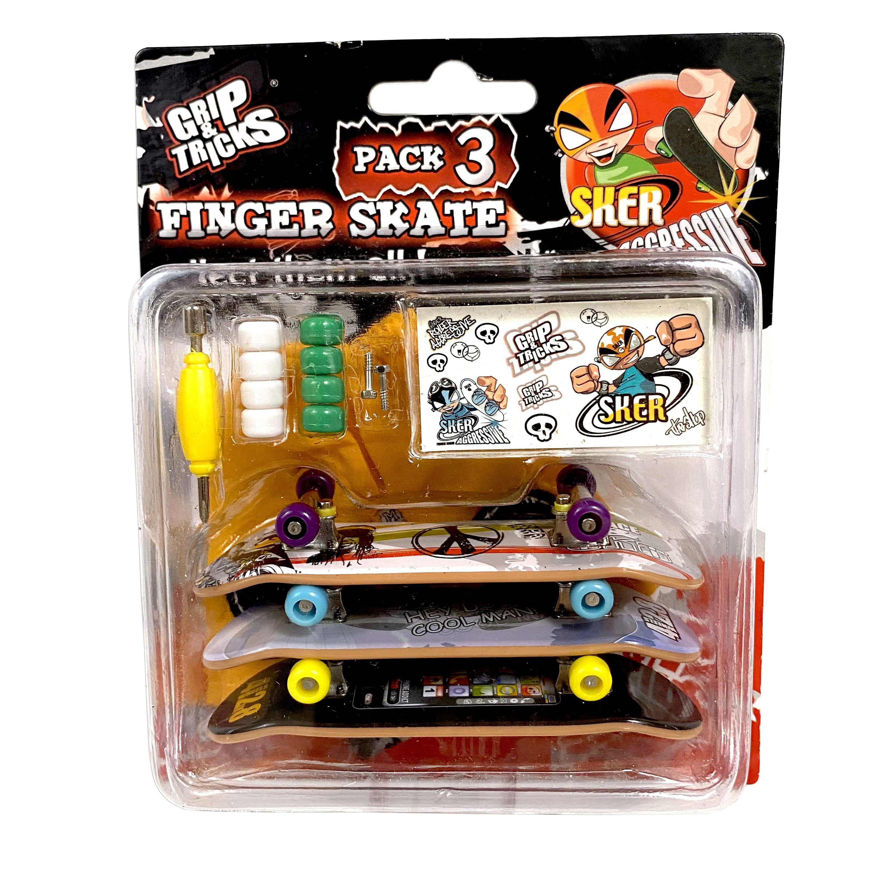 3 Finger Skateboards Pack with Tools & Accessories