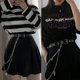 thumbnail image 4 of Cadena de cintura para pantalones vaqueros de estilo gótico punk para mujer con colgante de cruz de metal y mariposa, estilo Harajuku, hip hop, para pantalones de calle, cinturón, collar, joyería, 4 of 5