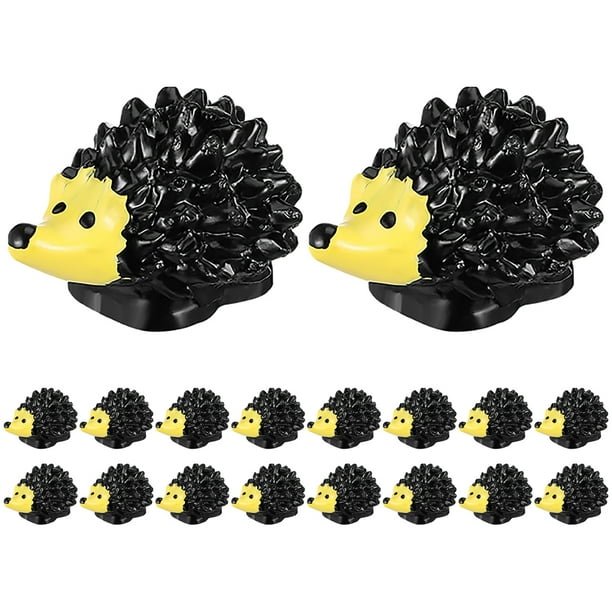 GOOHOCHY 30 figuras de erizo en miniatura, pequeñas figuras de animales de resina, decoración de bonsái, lindas figuras de erizo para macetas y microadornos paisajísticos.