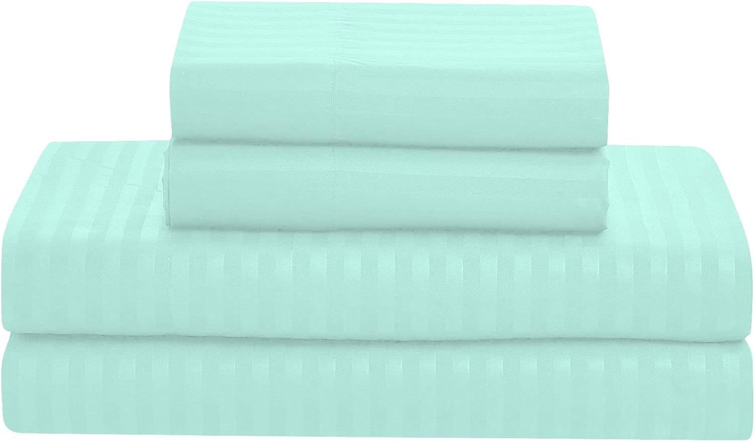 D.N.G. BEDDINGS King/Cal King Size 800 Thread Count, 100% Egyptian Cotton, Aqua Blue Premium Hotal Quality, 5 Piece Box Design Striped Comforter Set