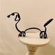 thumbnail image 4 of Escultura artística de perro minimalista, regalo personalizado, decoración moderna de Metal para el hogar, accesorios de oficina, 4 of 4