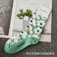 thumbnail image 2 of Nuevos calcetines de tubo medio alto artísticos Retro de Color finlandés para mujer, calcetines de algodón con flores coloridas, calcetines de moda de lujo de nicho, 2 of 5
