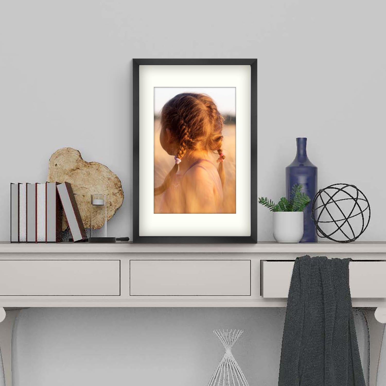 Golden State Art 16X24 Black Picture Frame with Mat for 12X18,  Wall Mounting Horizontal Vertical Display, 1 Pack