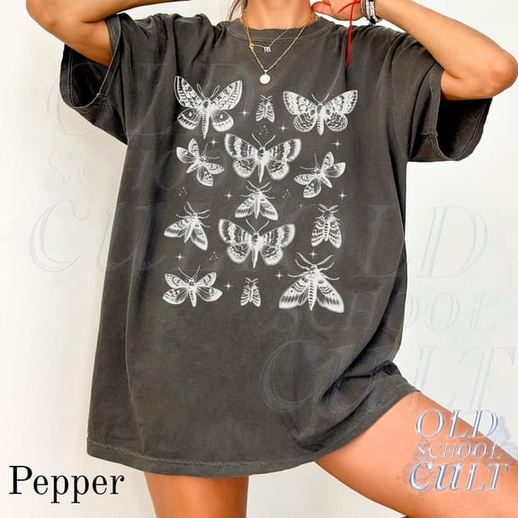 Butterfly 90s Vintage Style Tshirt, Retro Y2k Gardening Shirt, Butterfly Lovers Shirt, Cute Butterfly Tee, Mom Shirt