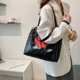 thumbnail image 4 of Bolso Hombro Con Forma Corazón para Mujer Bolso Mano Diario Gran Capacidad para Mujer (negro), 4 of 9