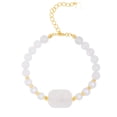 thumbnail image 1 of Pulsera de calcedonia blanca y perla de agua dulce para mujer, 1 of 2