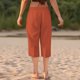 thumbnail image 3 of Pantalones Sueltos Capri para las Mujeres Casual Color Sólido Elástico Suelto Capris con Bolsillo, Pantalones de Poliéster Spandex, Lavado a Mano Casa Al Aire Libre, 3 of 6