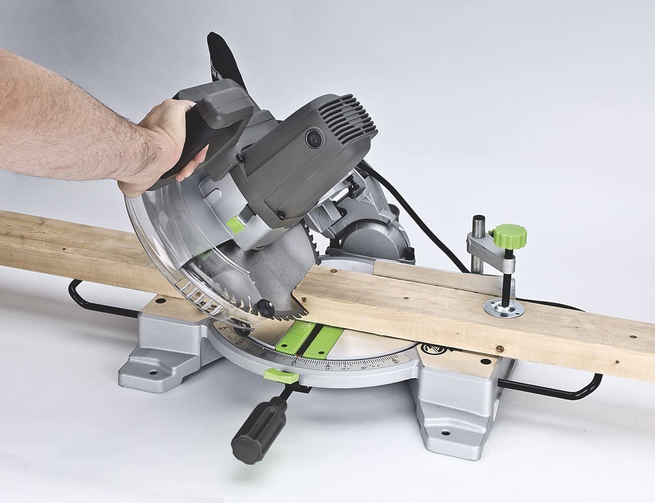 Genesis GMS1015LC 15-Amp 10-Inch Compound Miter Saw with Laser Guide and  Positive Miter Stops