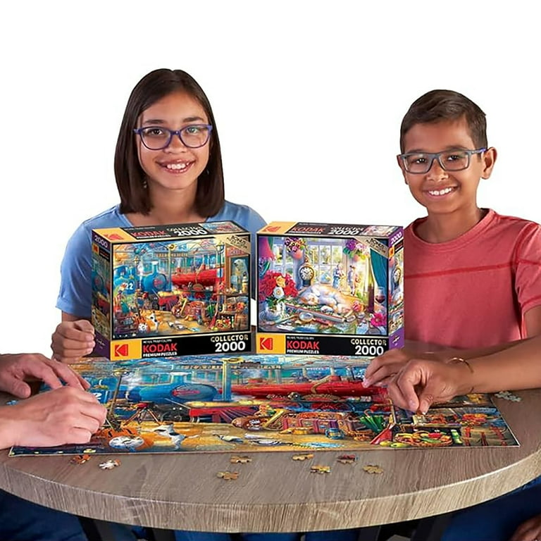 RoseArt: Kodak Collector Train Station Puzzle, 2000 Pieces