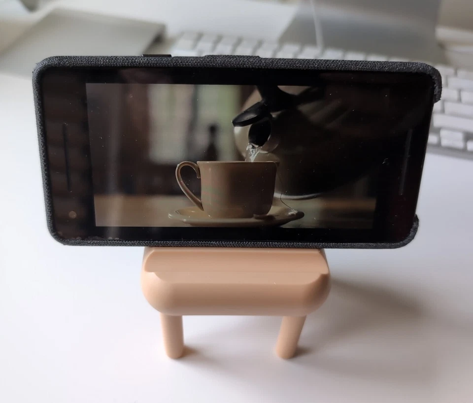 FLINT- Desktop Phone Stand Small Bench Chair Mobile Phone Holder For 4-7-Inch Phones
