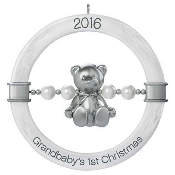 Hallmark Ornament 2016 Grandbaby's First Christmas