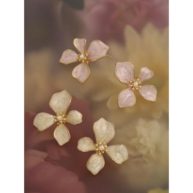 Gold Black Mini Flower Stud Earrings | Classy Women Collection