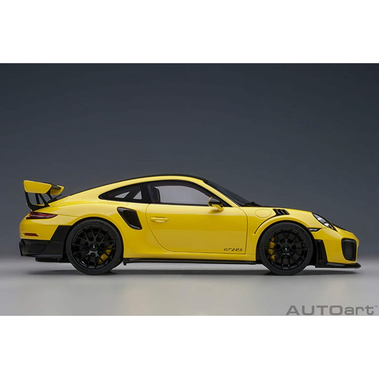 Porsche 911 (991.2) GT2 RS Weissach Package Racing Yellow with