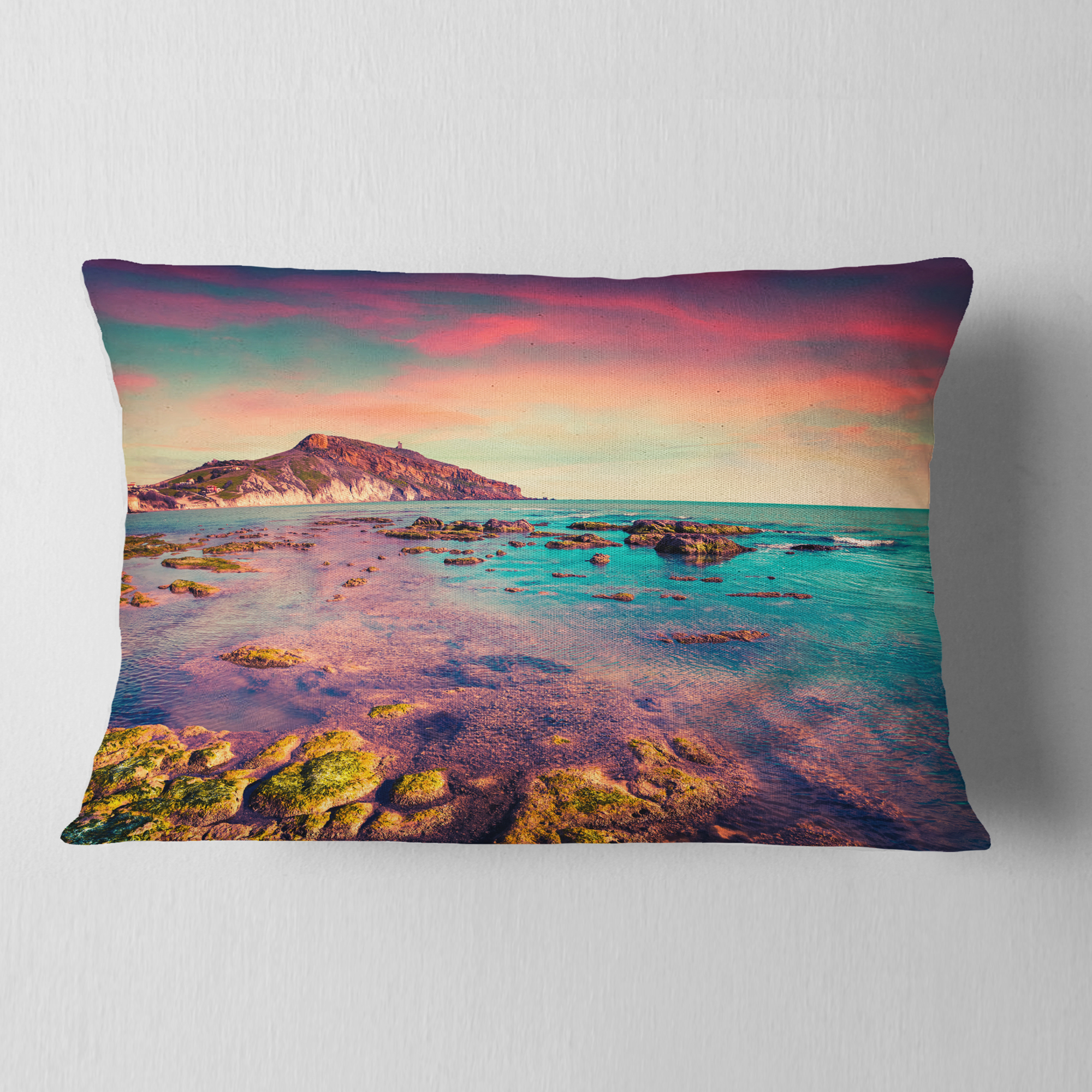 Designart Giallonardo Beach Colorful Sunset - Seashore Photo Throw Pillow - 12x20