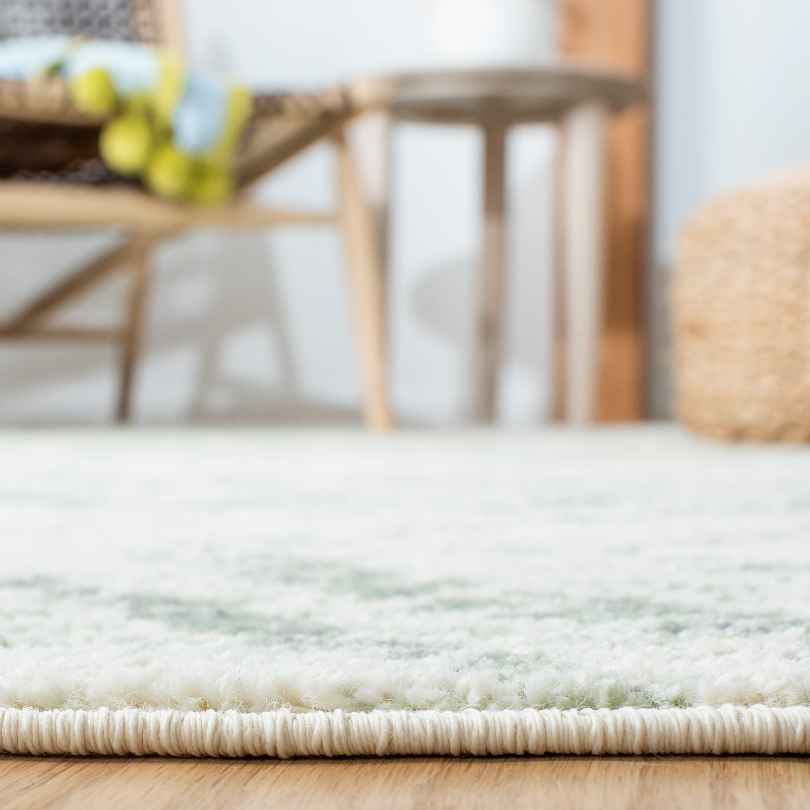 Safavieh Adirondack Lecia Geometric Area Rug, Ivory/Green, 10' x 10' Square