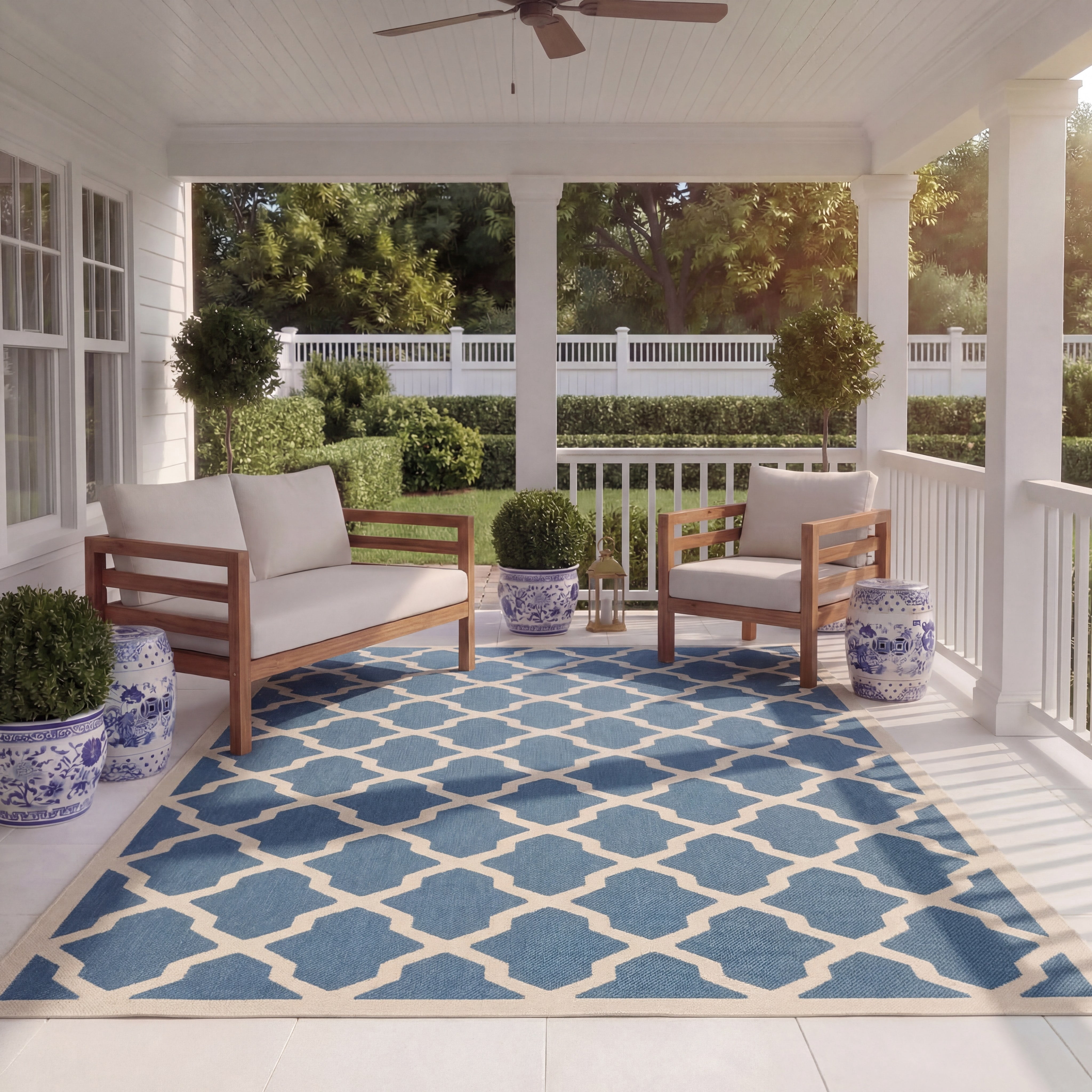 Safavieh Courtyard Amber Geometric Indoor/Outdoor Area Rug, Blue/Beige, 5'3" x 7'7"