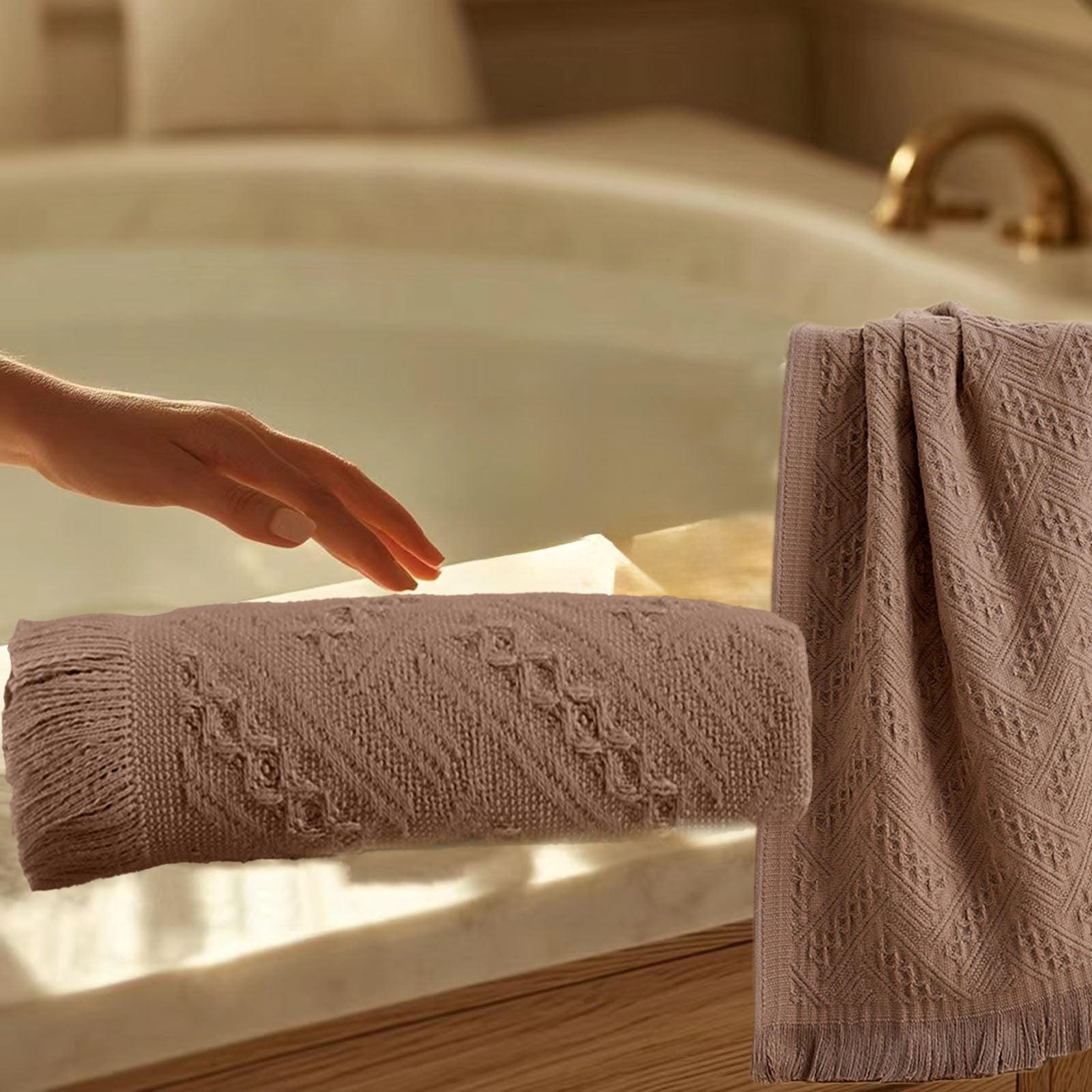 4 Pack Fringed Guest Towel Gift Set, Wedding Bridesmaid Favor, Personalized Hand Towel with Tassel, Decorative Cotton Towel for Home Decor, Practical Welcome Gift for Party Hostess