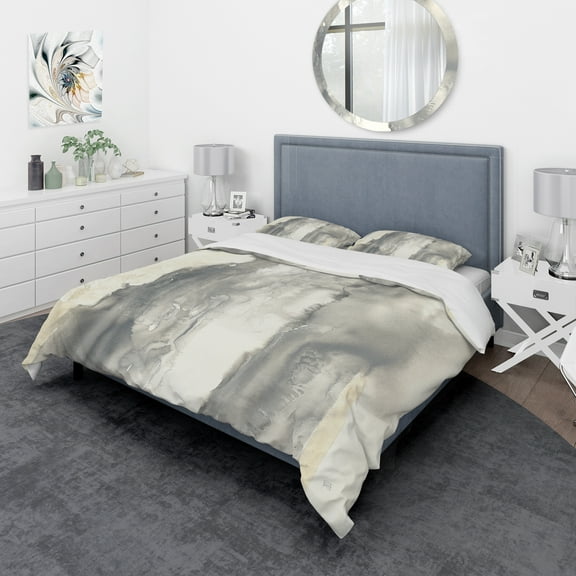 Designart 'Gold Glamour Direction I' Geometric Duvet Cover Set