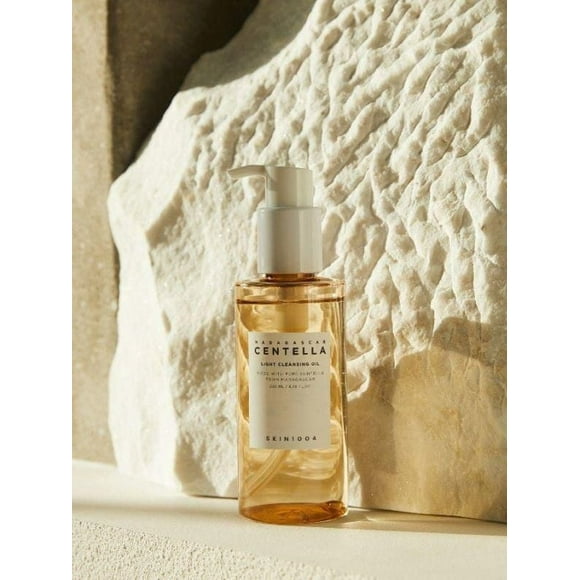 SKIN1004 Madagascar Centella Light Cleansing Oil 200ml, Lightweight Centella cleansing oil