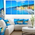 thumbnail image 1 of Église Camogli sur la Mer et la Plage Vue - Grande Toile d'Art Côtier, 1 of 3