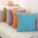 thumbnail image 5 of Xiao Hua 3 fundas de almohada de color liso. Clásicas y atemporales, fundas de almohada sencillas de color puro, que combinan con cualquier cama. 23,62 x 23,62 pulgadas (negro)., 5 of 5