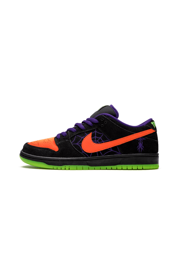 MENS SB Dunk Low "Night of Mischief" BQ6817 006 BQ6817 006 from Stadium Goods