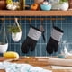 thumbnail image 2 of Juego de 2 guantes de cocina KitchenAid Albany Onyx Black, 18 x 33 cm, 2 of 5