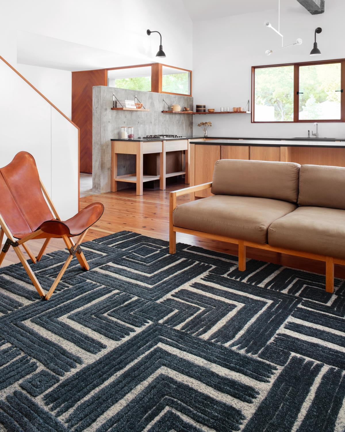 Loloi Hagen HAG-05 Blue / White Geometric Area Rug 5'-3" x 7'-8"