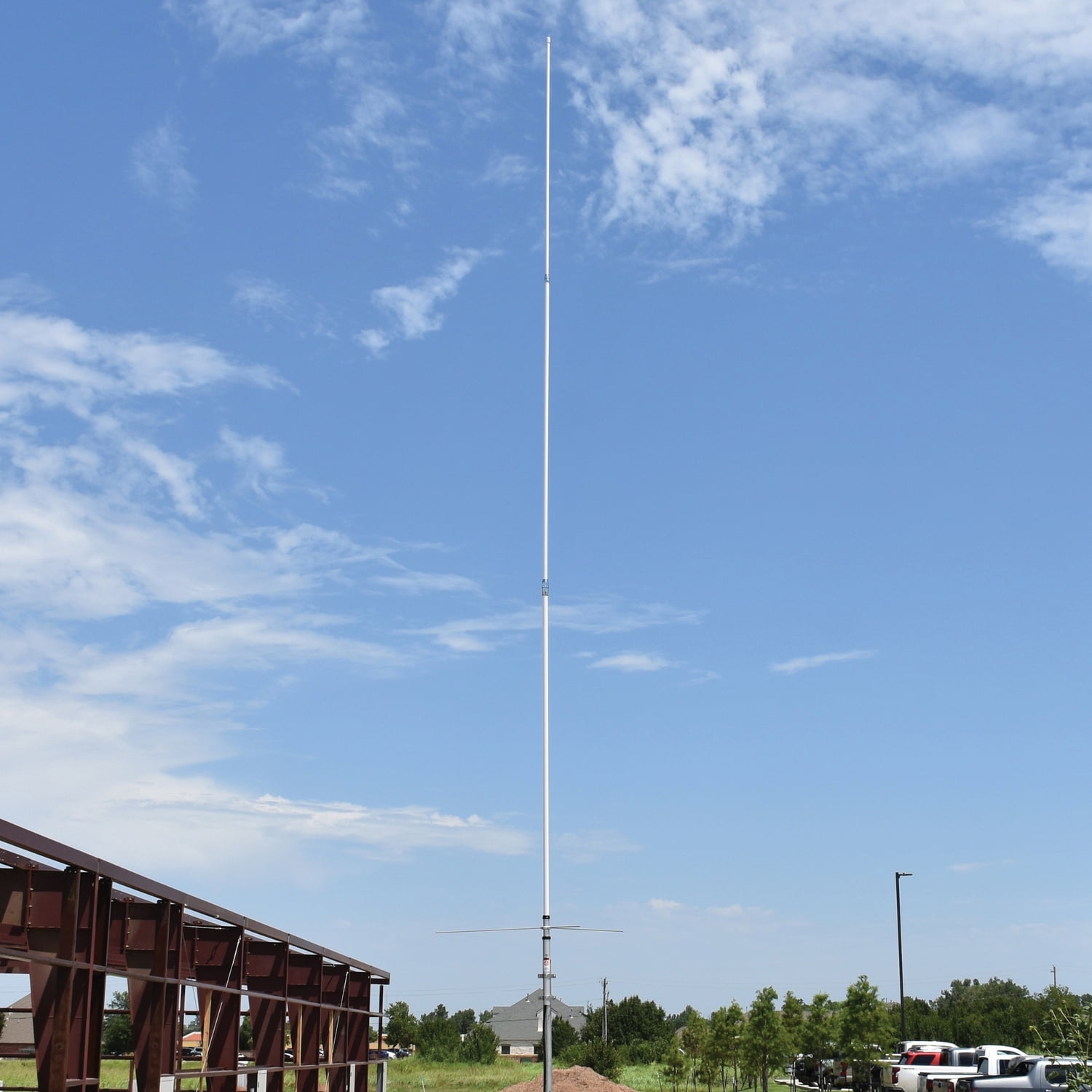 Tram 200-Watt Dual-Band 3-Section Fiberglass Base Antenna with 50-Ohm UHF SO-239 Connector, 17-Ft. Tall, White