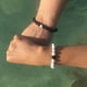 thumbnail image 2 of (20 cm en blanco y negro)Pulseras a distancia | Elástico fuerte | Relación de amistad Parejas Su Suya | Ágata Howlita Blanca Ónix Negro, 2 of 5