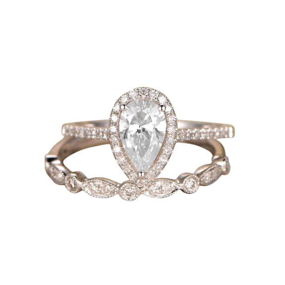 Superb 1.50 Carat Pear cut Man made diamond moissanite & Man made diamond moissanite Wedding Ring Set with 18k Gold Plating