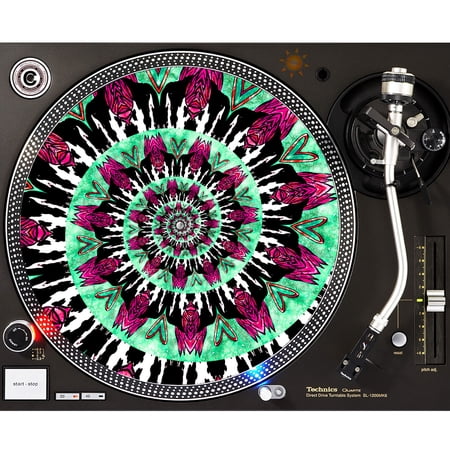 KuzmarK™ 12" DJ Turntable Slipmat - Heart Invasion