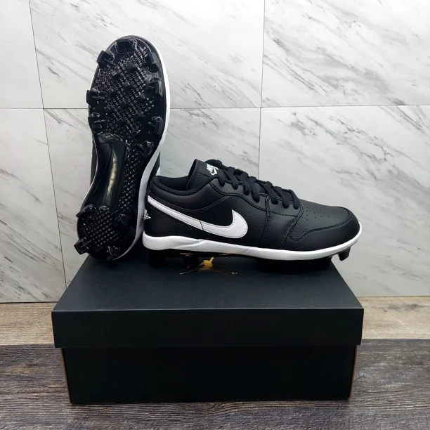 Jo r-dan 1 Retro MCS Low Black-White Baseball Cleats CJ8524-011 Men's Size 10.5