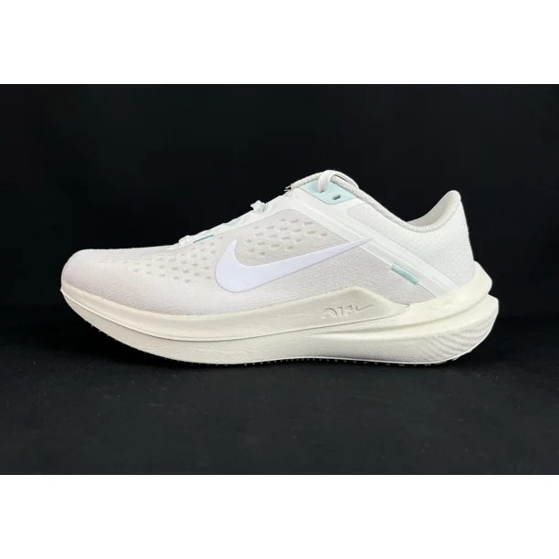 Nike Women's Air Winflo 10 Runniing Shoes White Ivory Sz 7.5, 9, 9.5 FQ6872 011