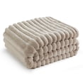 thumbnail image 1 of Manta Bedsure Twin XL, suave y acogedora, de lino suave, 170 x 230 cm, 1 of 7