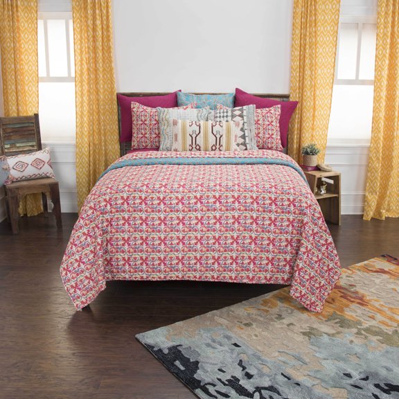 Rizzy Home Cotton 90"x92" Red Geometric 3 Piece Quilt Set