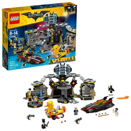LEGO Batman Movie Batcave Break-in 70909 (1,047 (Lego Superheroes Batcave Best Price)