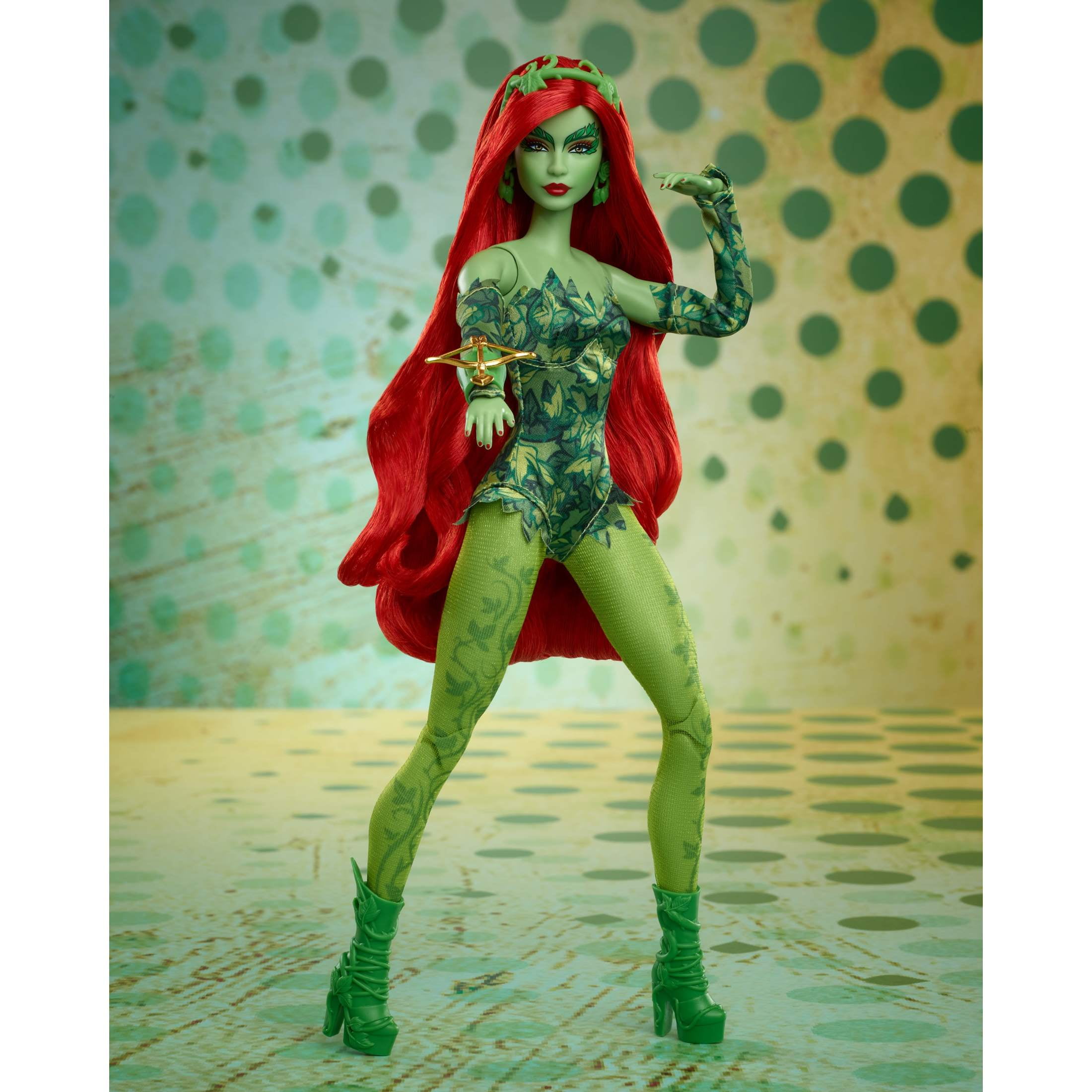 Barbie Signature Poison Ivy Collectible Doll with Posable Body and Iconic Outfit & Accessories