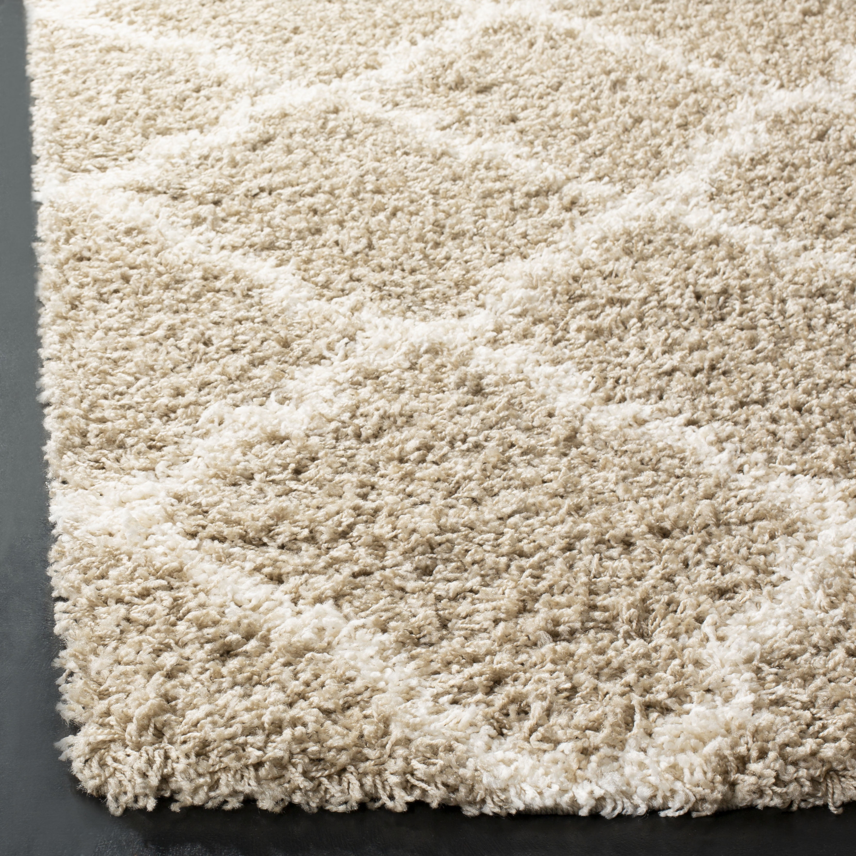 Safavieh Sgs-Supreme Shag Supreme 621 Beige Area Rug