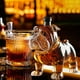 thumbnail image 5 of Botella de whisky para perros de 320 ml, transparente, de vidrio de borosilicato alto, con forma moderna, que mejora el estilo de su vino, adecuada para regalo y uso propio. Botella de whisky de vidri, 5 of 6
