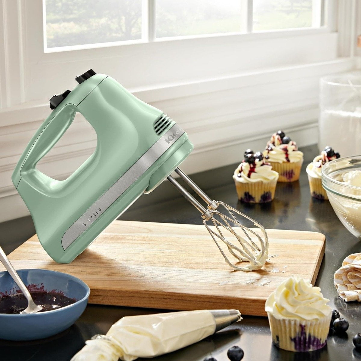 KitchenAid 5-Speed Ultra Power Hand Mixer | Pistachio