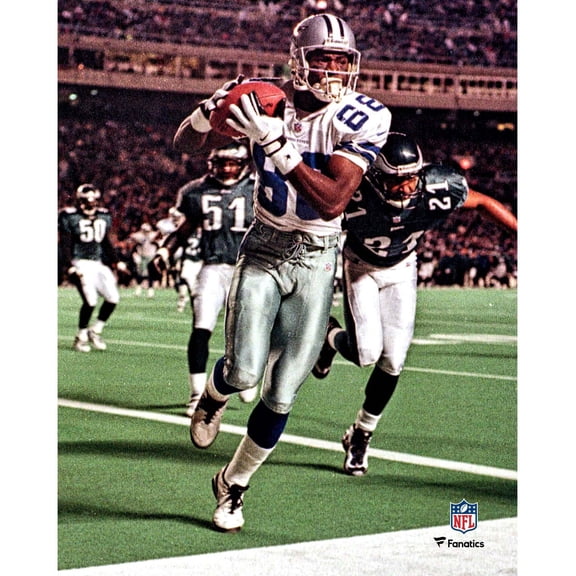 Michael Irvin Dallas Cowboys Unsigned Touchdown Reception Photograph