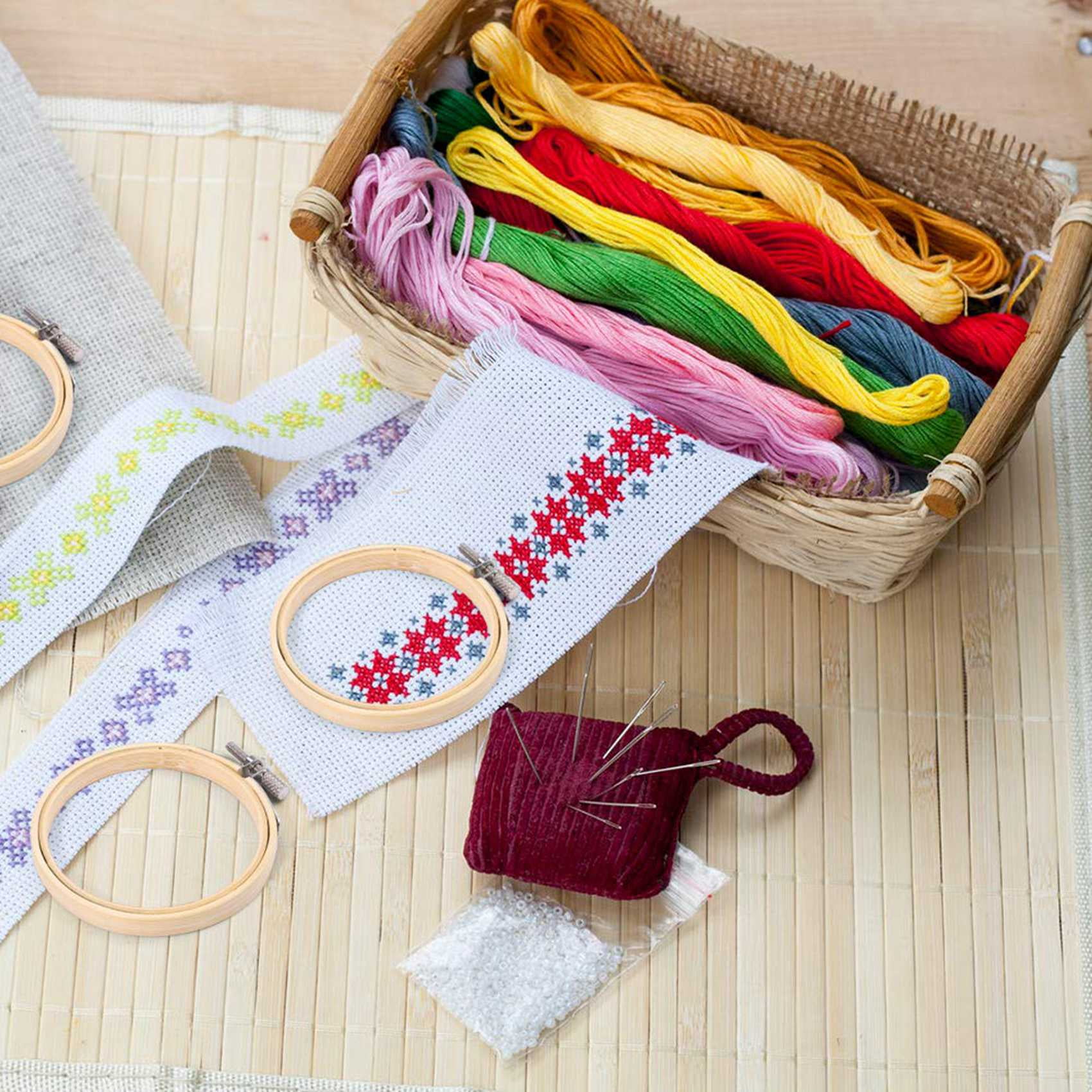 40 Pieces 3 Inch Bamboo Embroidery Hoops Round Wooden Circle Cross Hoop Round Ring for Art Craft Handy Sewing