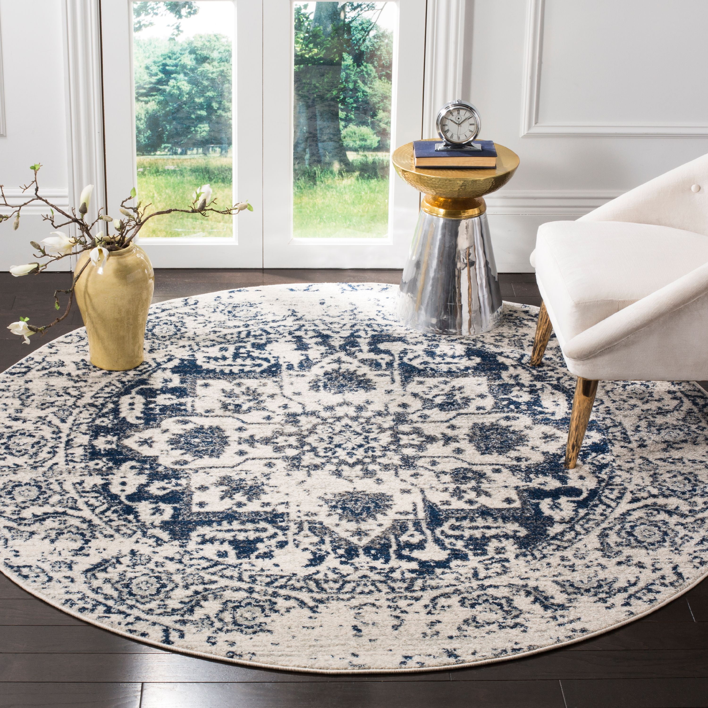 Safavieh Madison Katina Traditional Faded Round Area Rug