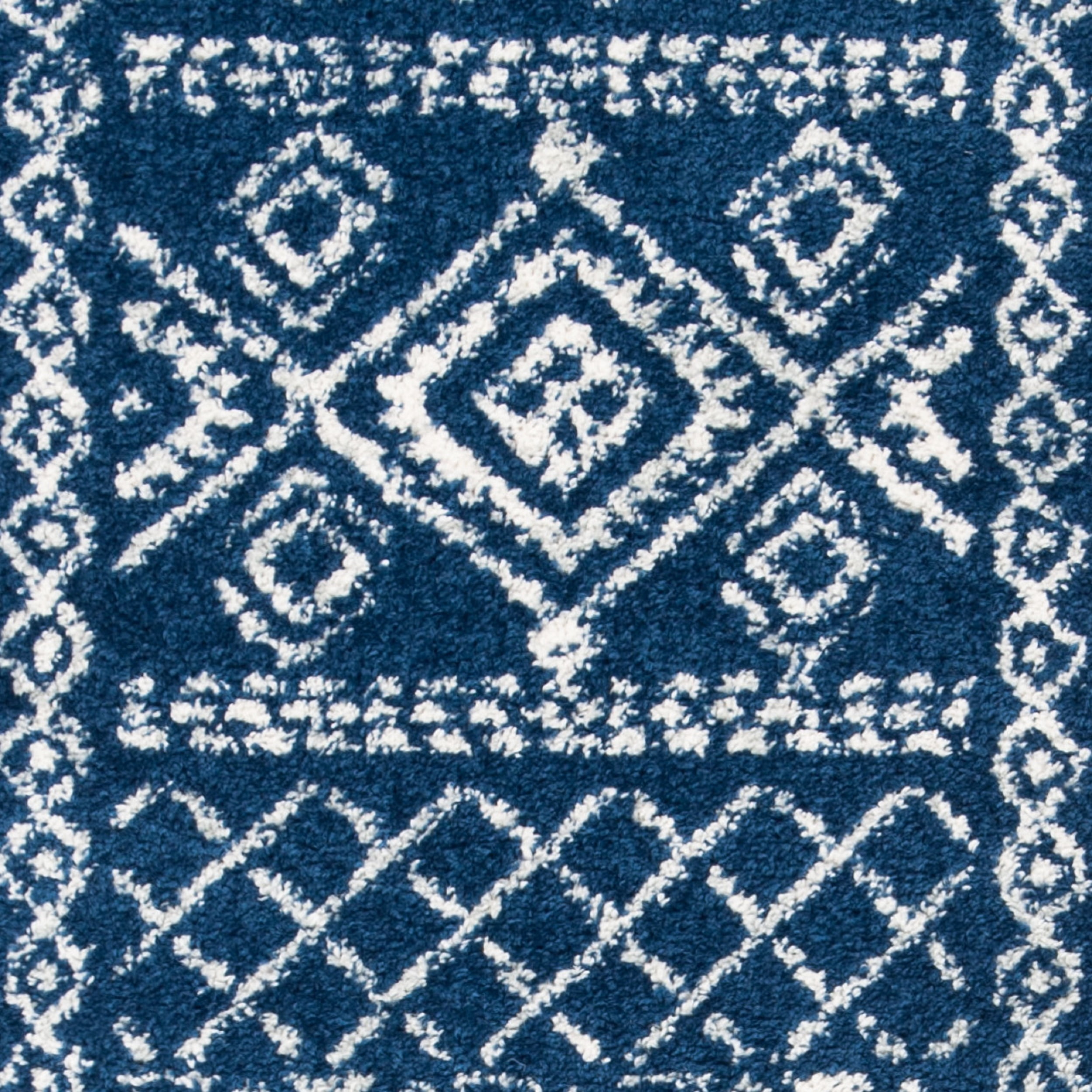 SAFAVIEH Tulum Ronald Distressed Runner Rug, Navy/Ivory, 2' x 13'