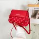 thumbnail image 4 of Sywqhk Bolso De Hombro De Cuero Con Entramado Retro Bolsos De Cadena De Color Puro Para Mujer (Rojo) Sywqhk Para estrenar, 4 of 6