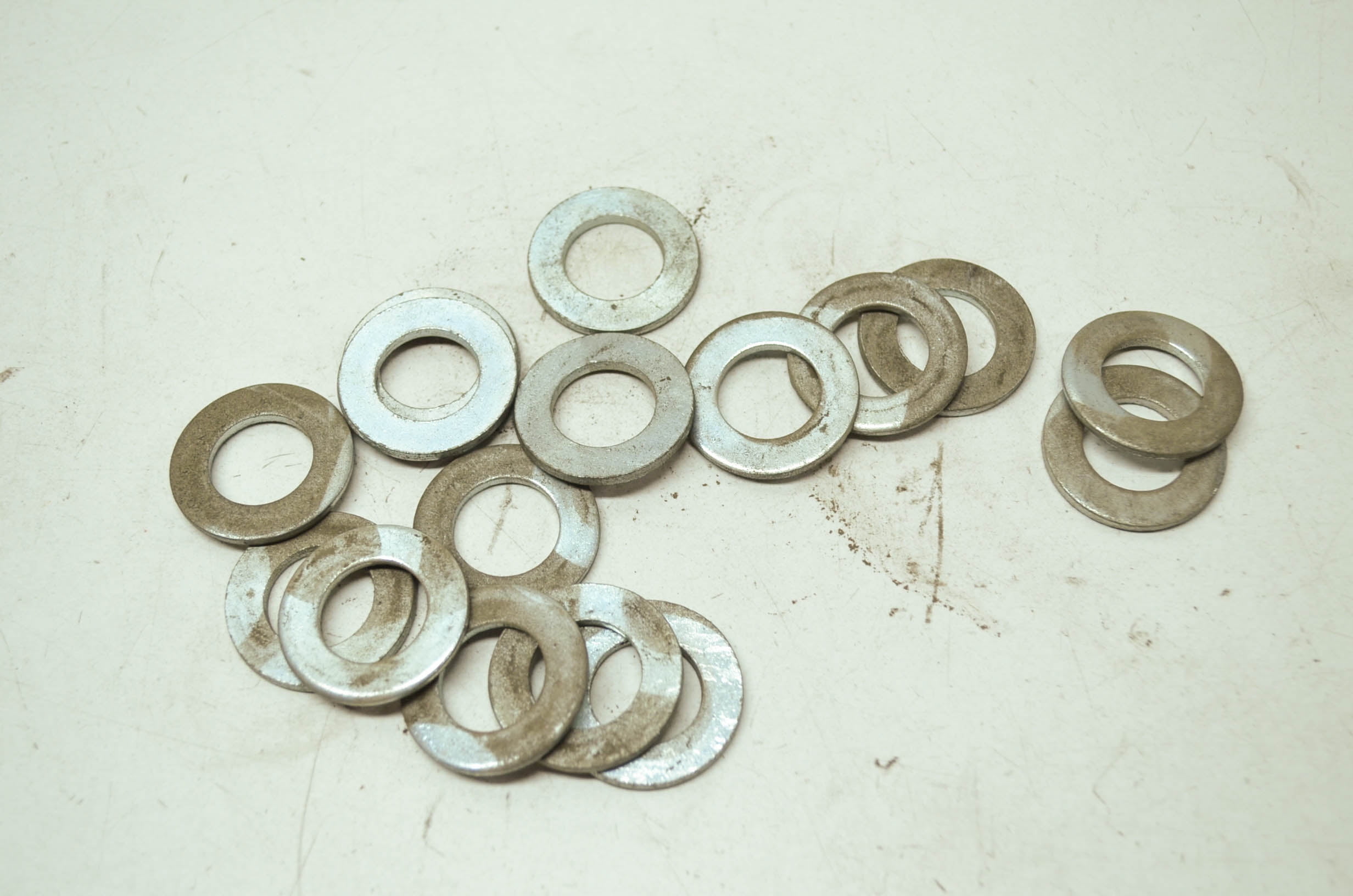OEM HarleyDavidson 7163974P Washers QTY 16 NOS