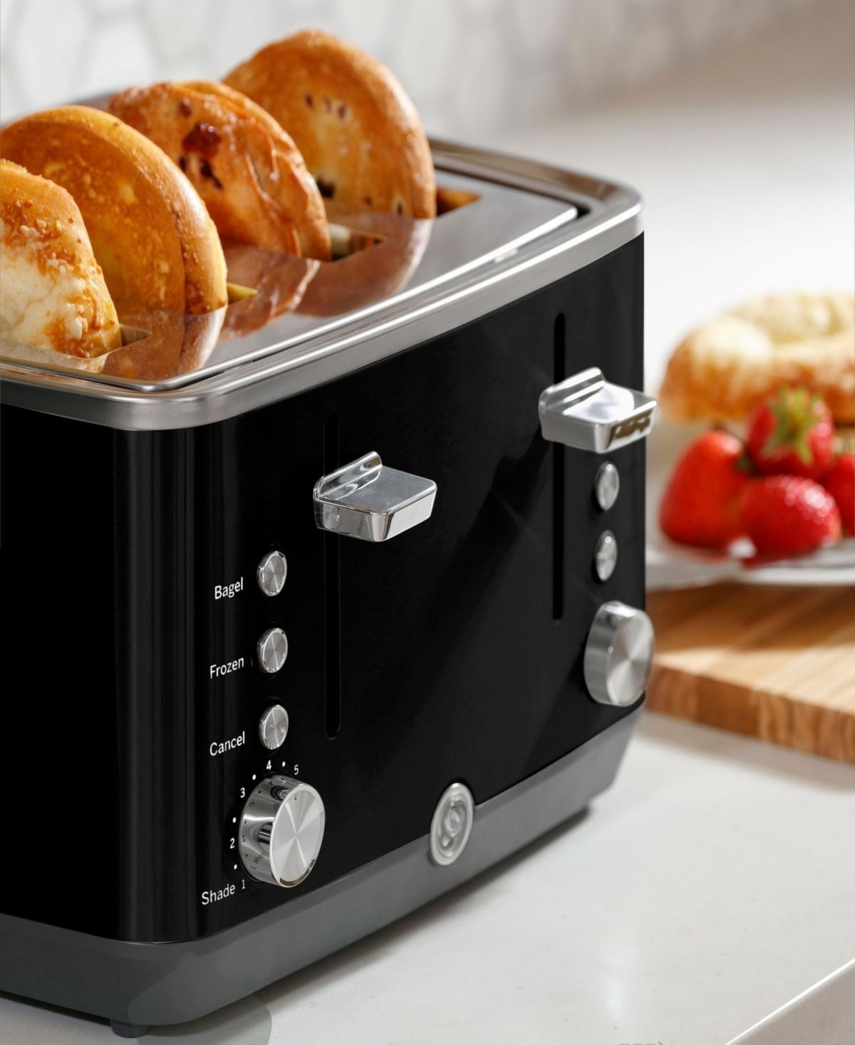4 - slice toaster with separate controls and extra - wide slots