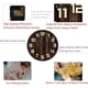 thumbnail image 3 of Reloj de pared rústico de madera de 12 pulgadas con mecanismo de alimentación por batería., 3 of 6