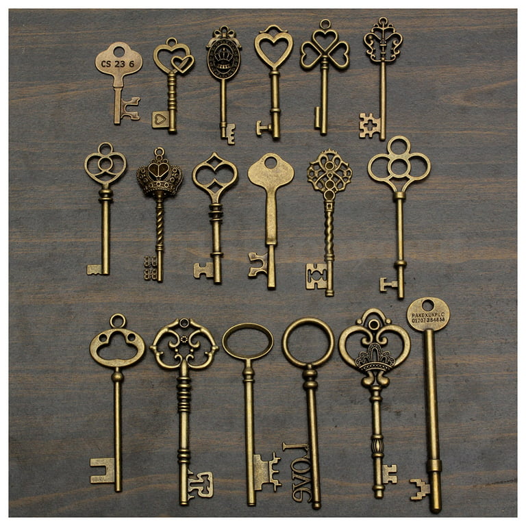 LYUMO Vintage Keys,69pcs Assorted Antique Vintage Bronze Skeleton Keys  Fancy Heart Bow Jewelry, Keys Set 